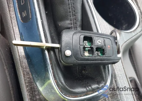 2015 Chevrolet Malibu 2Lt z USA, uszkodzony, nr VIN 1G11D5SL1FF302750